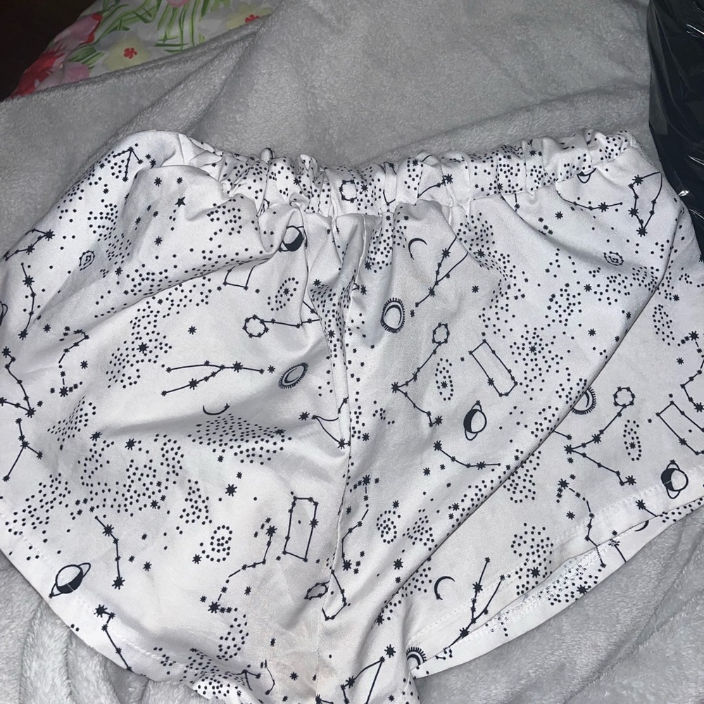 White Constellation Print Women's Shorts
